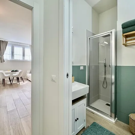 Spacious Near San Siro Milan