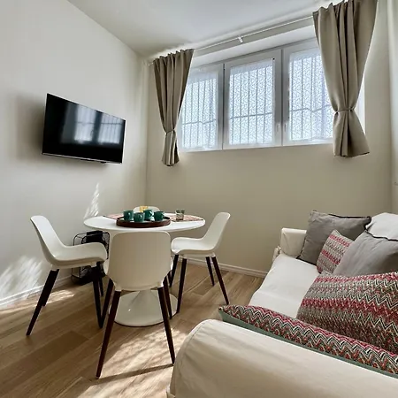 Spacious Near San Siro Apartman *